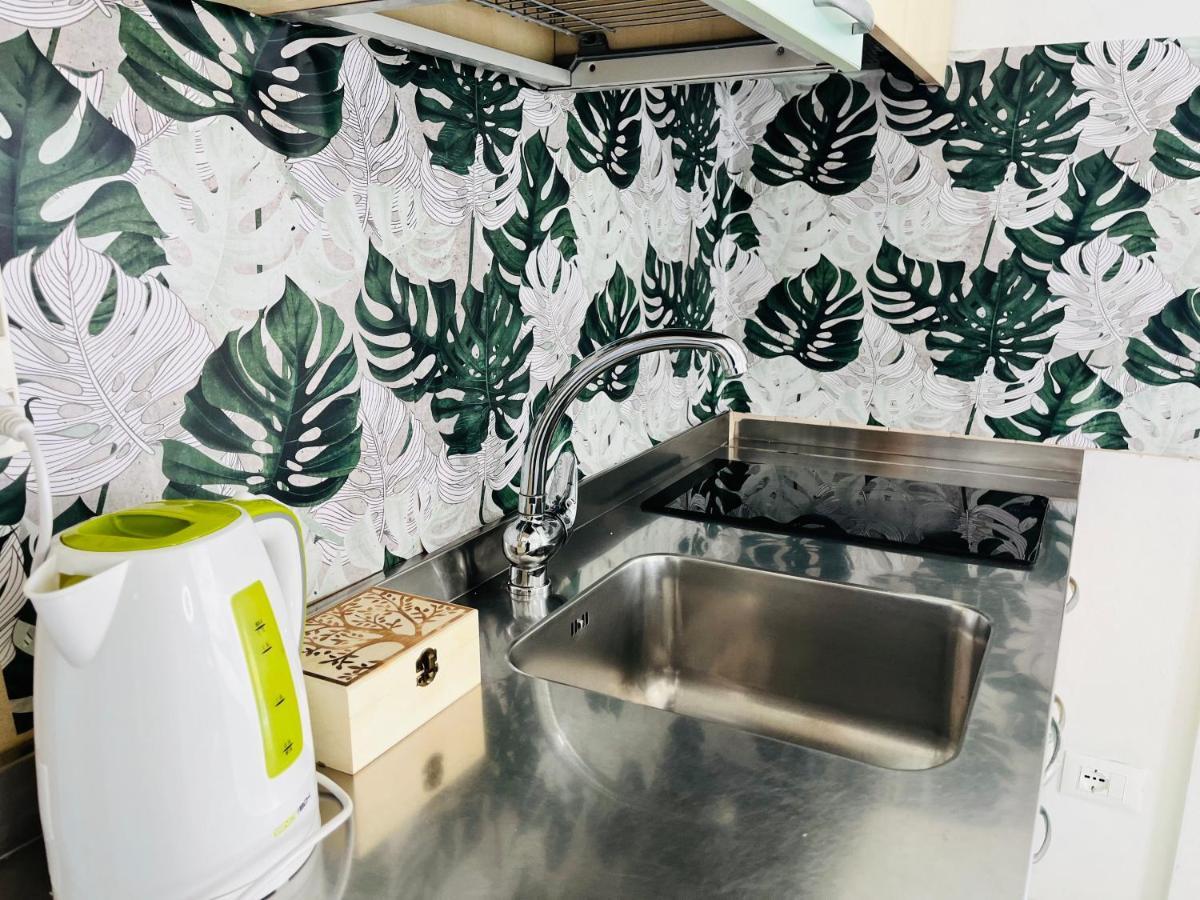 Residence Frontemare Rimini Eksteriør billede